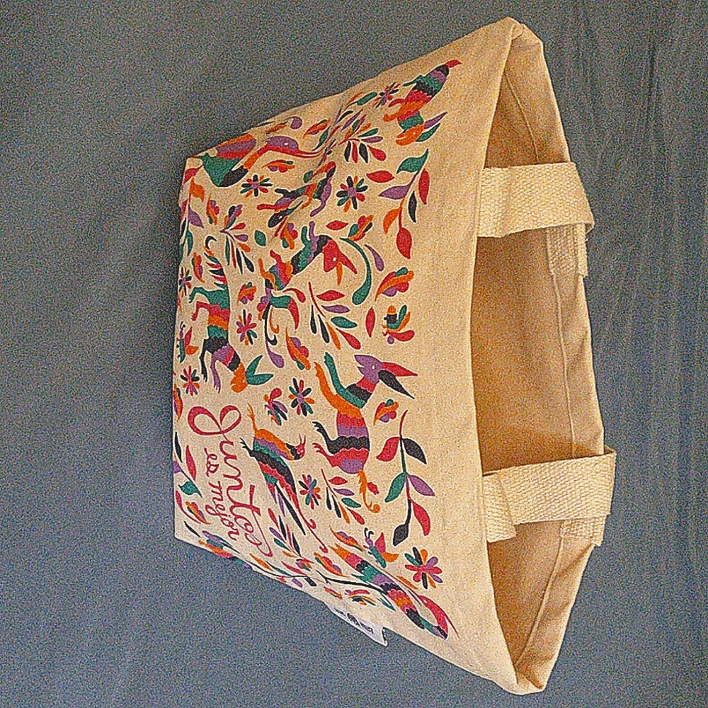 Eco friendly reusable tote
